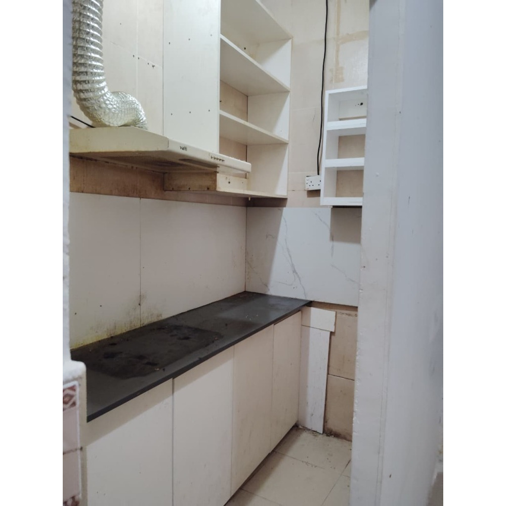 Warehouse/Carpentry/Workshop + Accom for lease in Male' City — Maafannu
