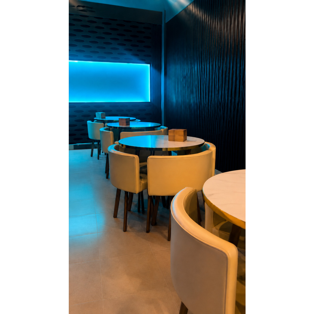 Restaurant & Shisha Lounge for Rent Near STO TRADE CENTRE, Mal — Malé — Maafannu