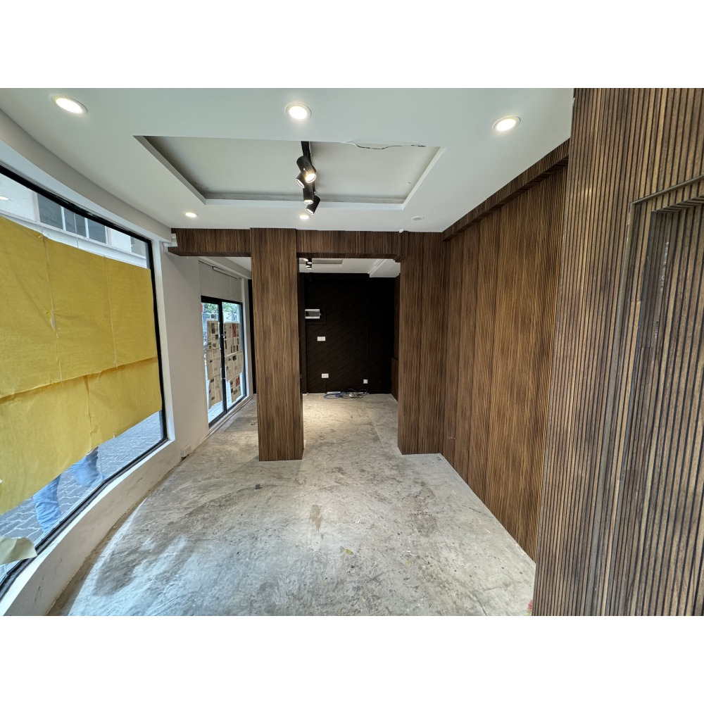 Corner Commercial space for rent in Roshanee Magu — Malé — Henveiru