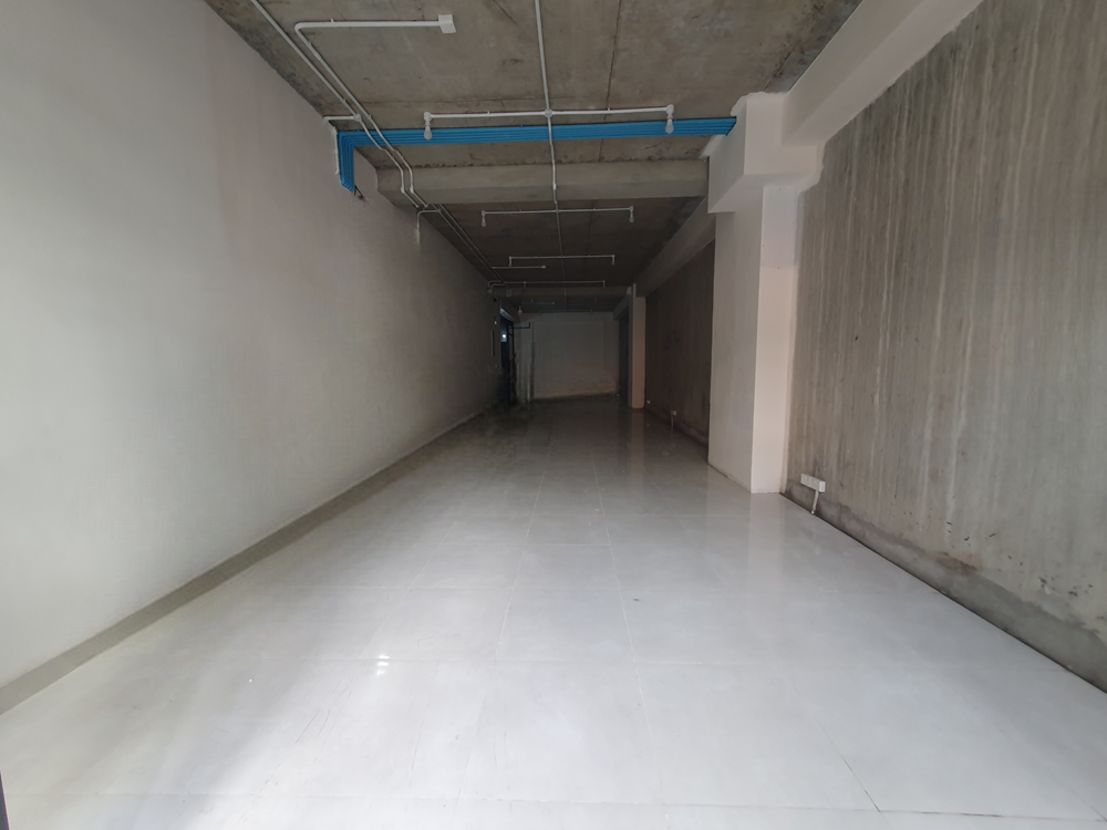 Showroom Shop, Godown Warehouse, Commercial Office Space Ground and first floor. — Malé — Maafannu