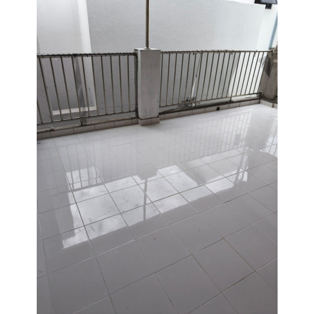 2 rooms for rent in a terrace, call, rent 11000 — Malé — Machchangolhi