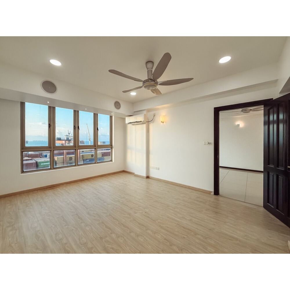 Apartment for Rent Prime Oceanfront Location (Call / WhatsApp ) — Malé — Maafannu
