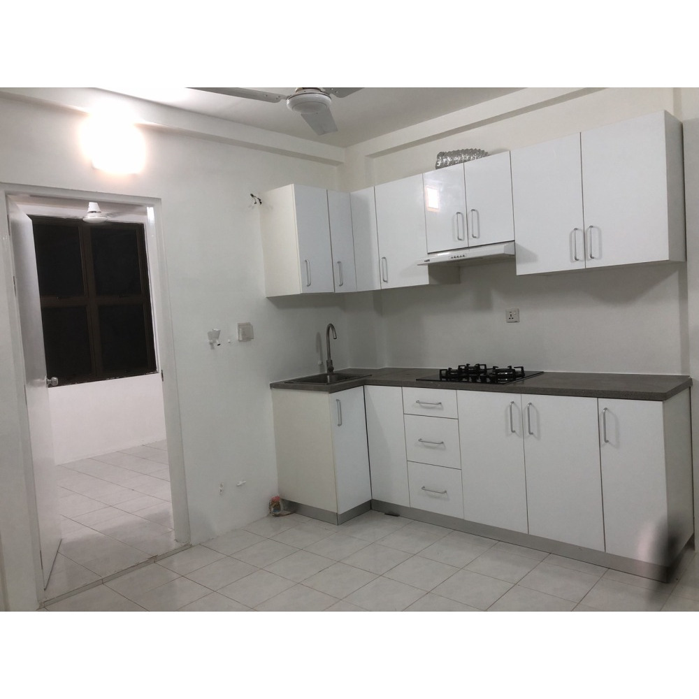 2-Bedroom Apartment in Henveiru for Rent, Monthly MVR 14,000 — Malé — Henveiru