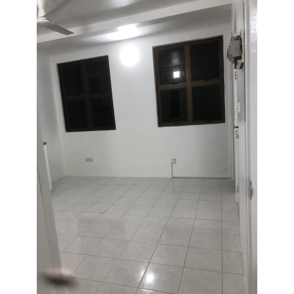 2-Bedroom Apartment in Henveiru for Rent, Monthly MVR 14,000 — Malé — Henveiru