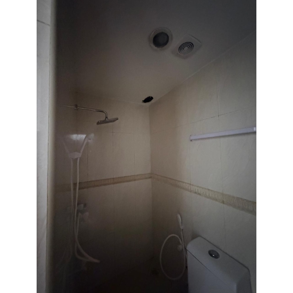 1 Small Room from 2 room Apartment — Malé — Galolhu