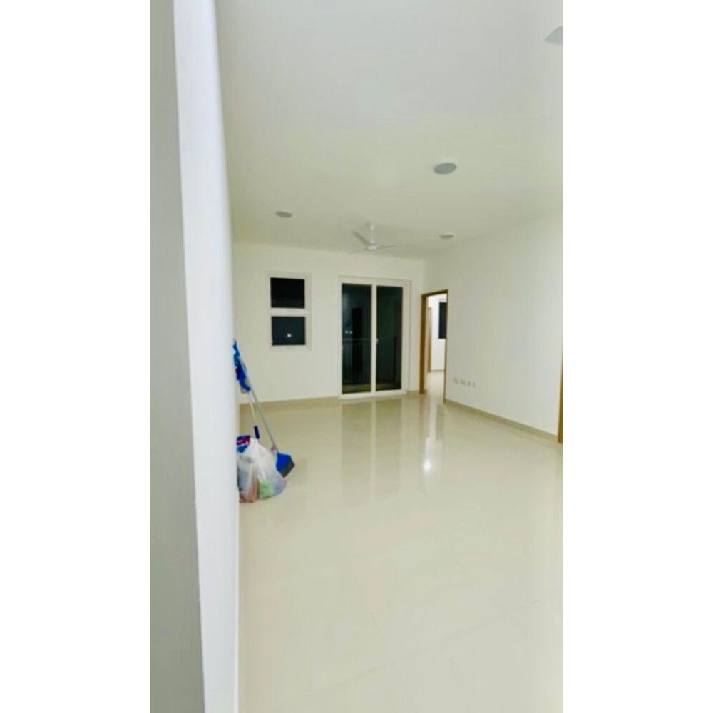 One room from Three room apartment available (HM Phase 2). Please — Hulhumalé