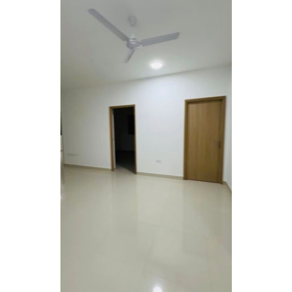 One room from Three room apartment available (HM Phase 2). Please — Hulhumalé
