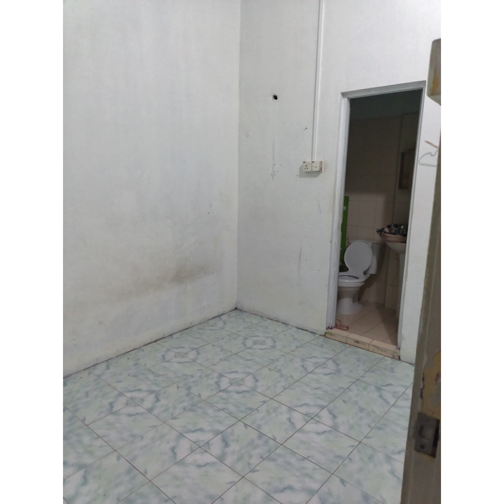 One room for rent from 2 room apartment — Malé — Machchangolhi