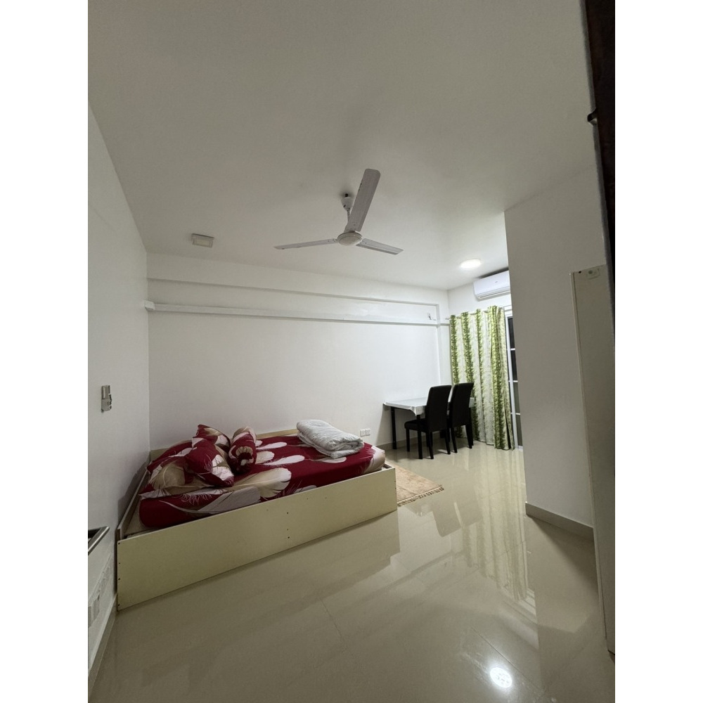1 room from 3 room apartment for daily rent — Malé — Henveiru