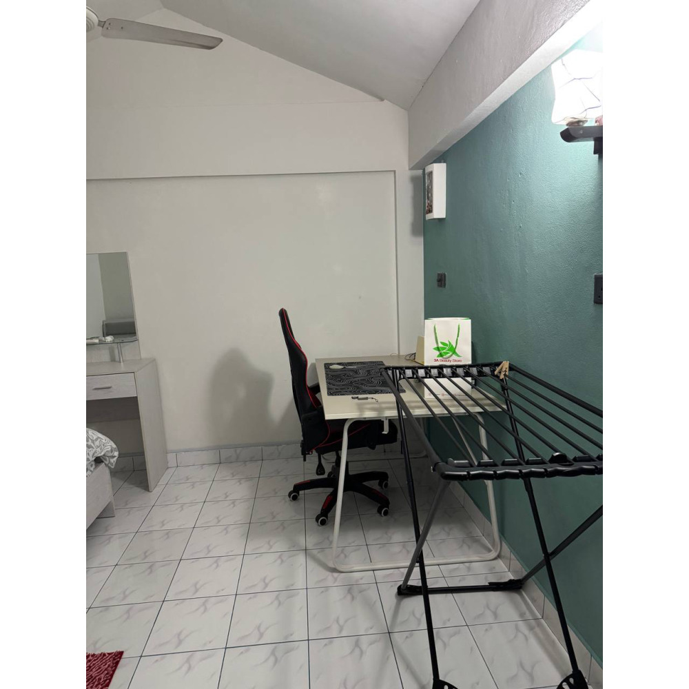 One room with additional loft space for rent from Hulhumale Phase 1 — Hulhumalé