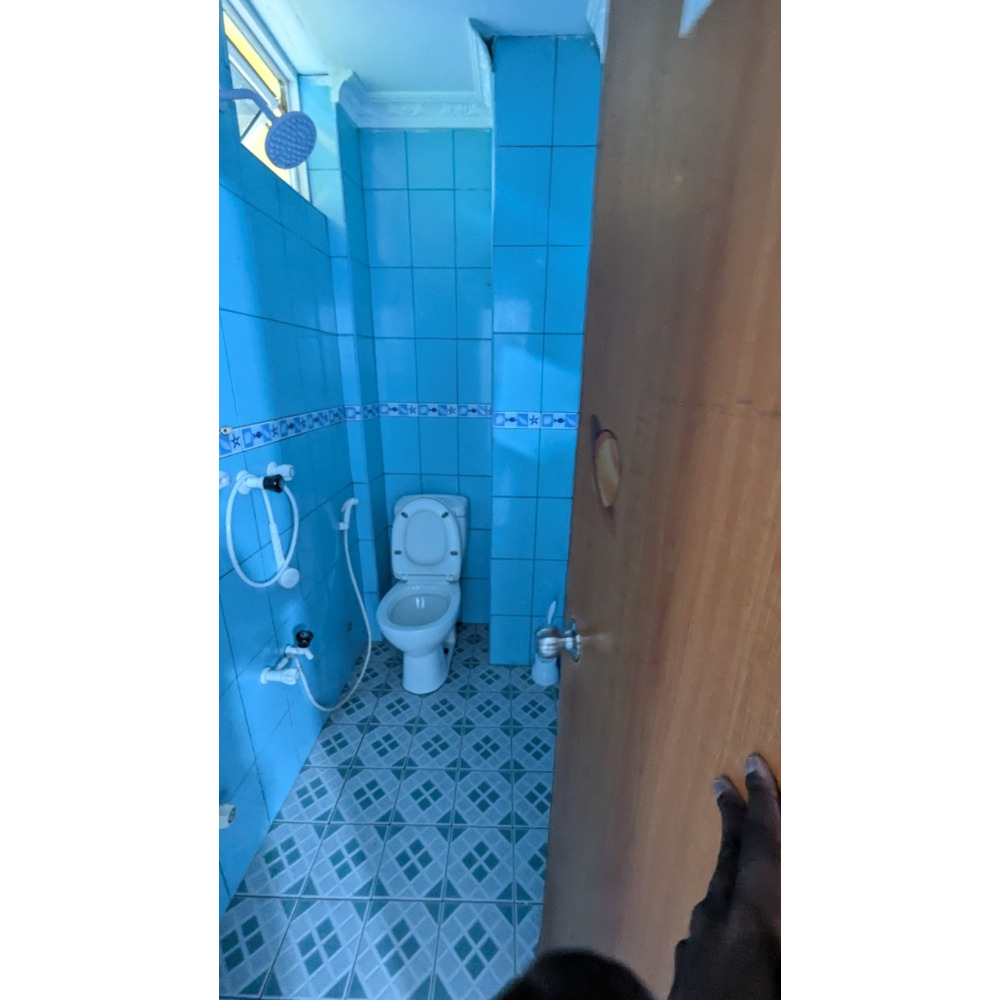 1 ROOM FOR RENT FROM 3 ROOM APARTMENT CALL /VIBER — Malé — Galolhu