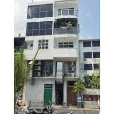 RENT FOR LONG TERM - ONE FLOOR - 3 APARTMENTS. — Malé — Henveiru