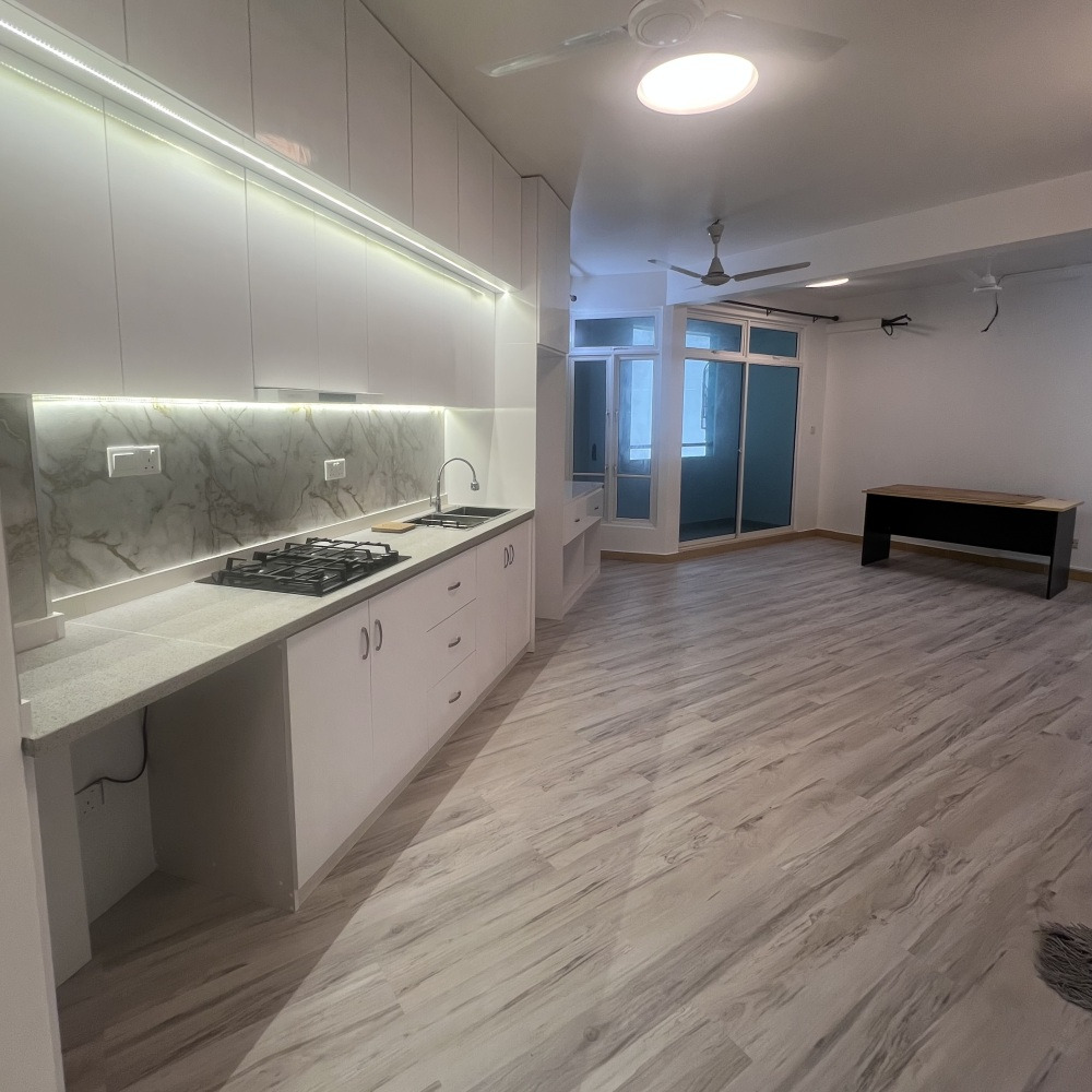 Very Big 2 Rooms Apartment in Male 20,000 — Malé — Machchangolhi