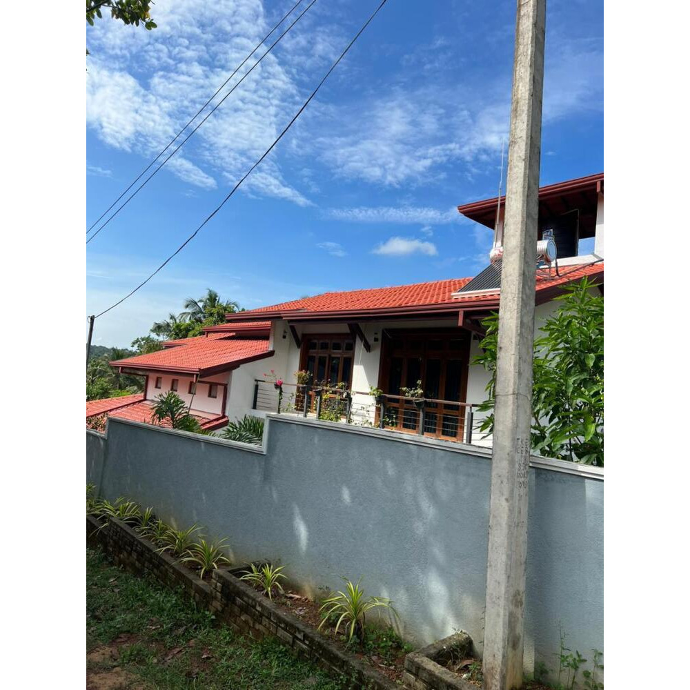12251.3 Square foot Land with House for Sale in Sri Lanka — Sri Lanka