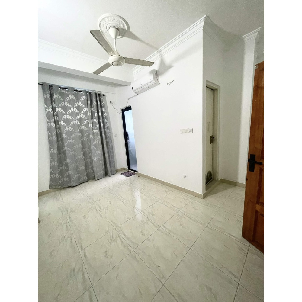 2 Room Apartment Available for Rent or Commercial Use - Henveiru, Male — Malé — Henveiru