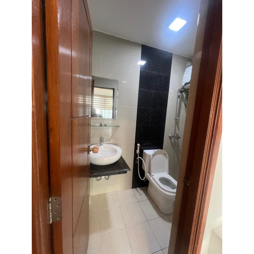 One room apartment for rent only 15000 — Hulhumalé