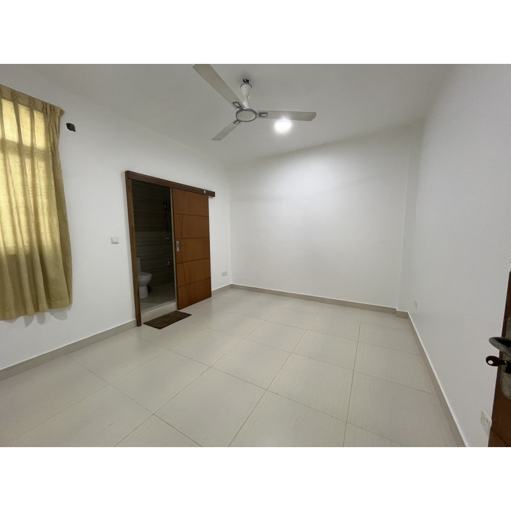 2 Room Apartment for rent, unfurnished — Malé — Maafannu