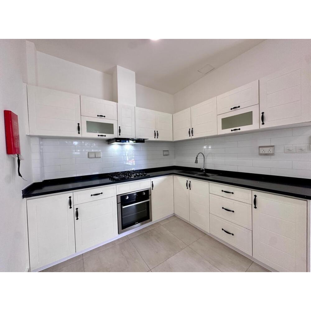 Beachfront 2+1 Bedroom Apartment - Fully Furnished - USD 2500 — Hulhumalé