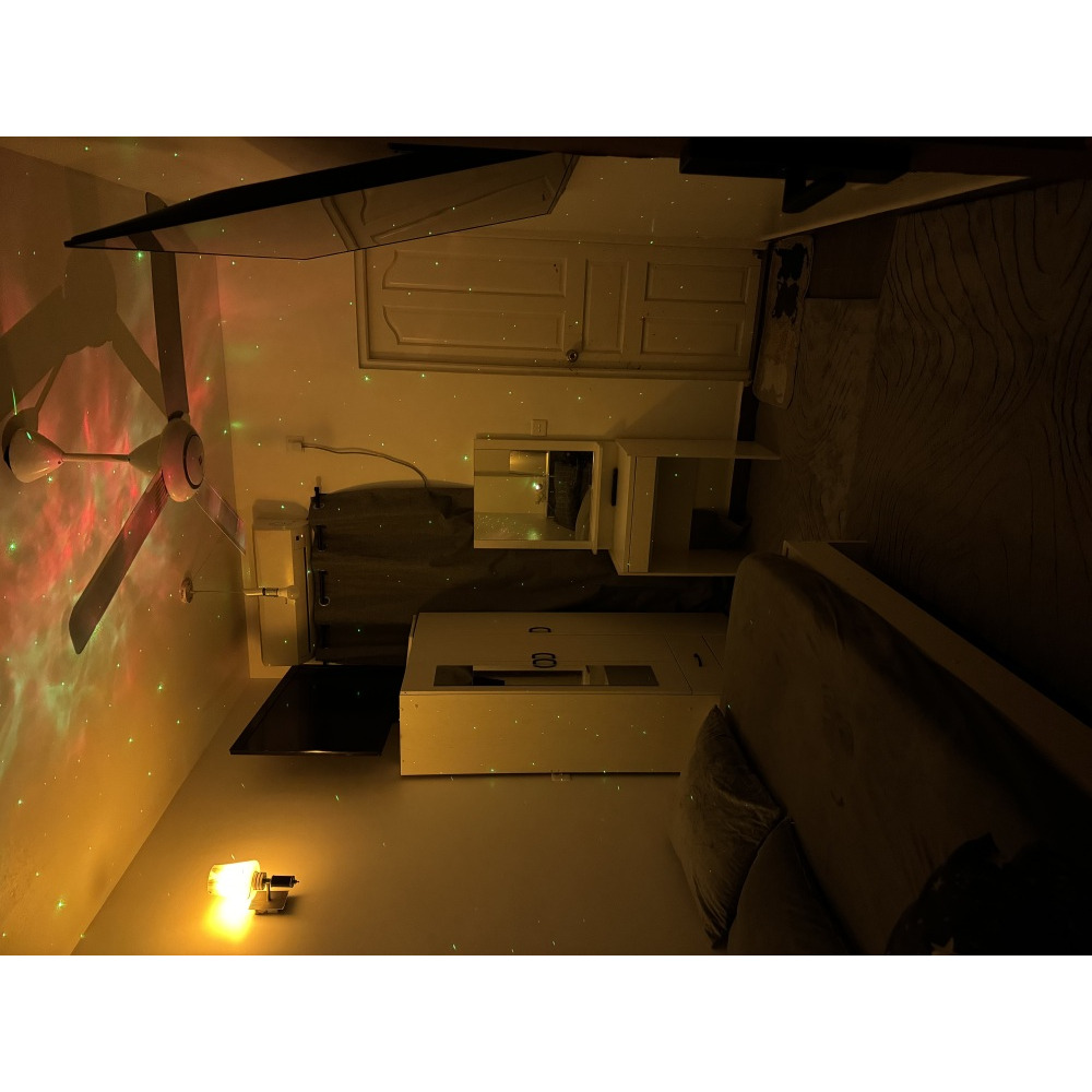 One Room for rent in two room apartment 8750 — Malé — Henveiru