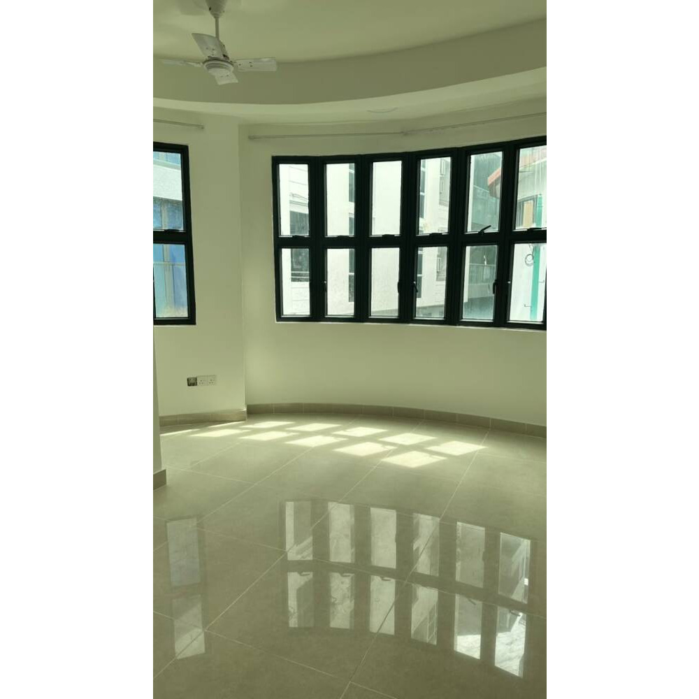 3-bedroom apartment with attached bathrooms & living area for rent - MVR 20,000 — Malé — Machchangolhi
