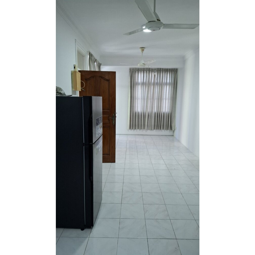 2 Room Apartment with attached Toilet ( Between 9:00 - 17:00 HRS) — Malé — Galolhu