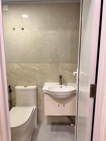 Hiya Tower 2 Room Apartment for 17,000/- More Info — Hulhumalé