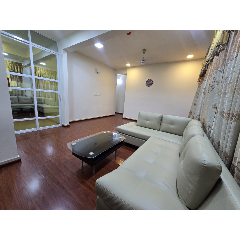 Spacious fully-furnished 3-bedroom apartment in Rehendhi — Malé — Galolhu