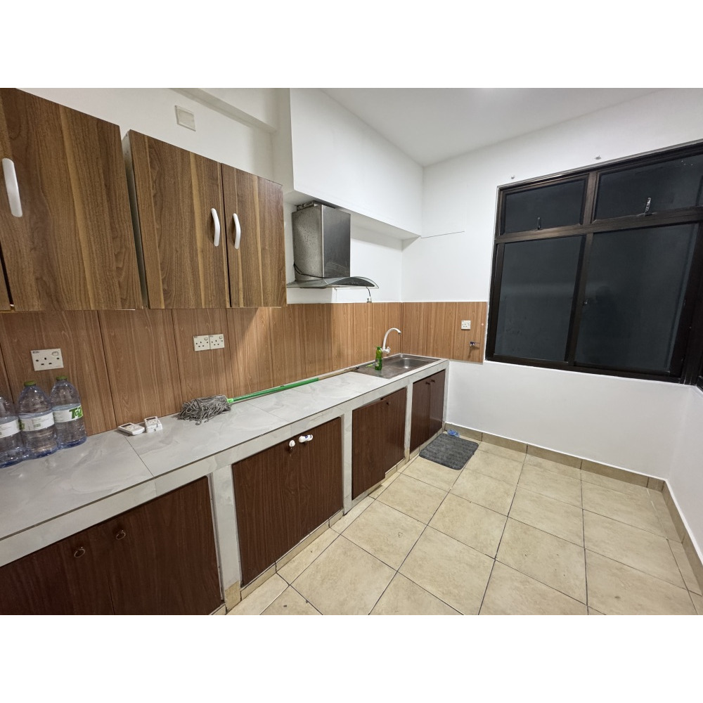 Henveyru - 2 bedroom semi furnished Apartment — Malé — Henveiru