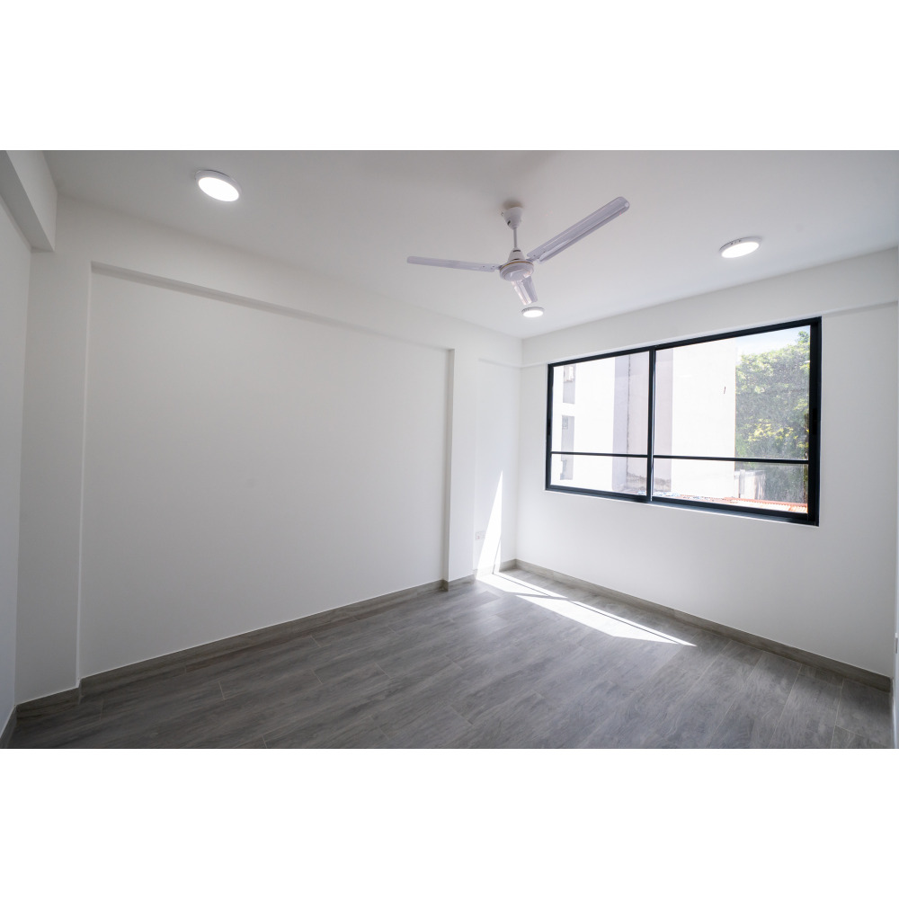 Two bedroom apartment near Giyasuddin School Ma.Shamrath Building in Buruzu magu — Malé — Machchangolhi