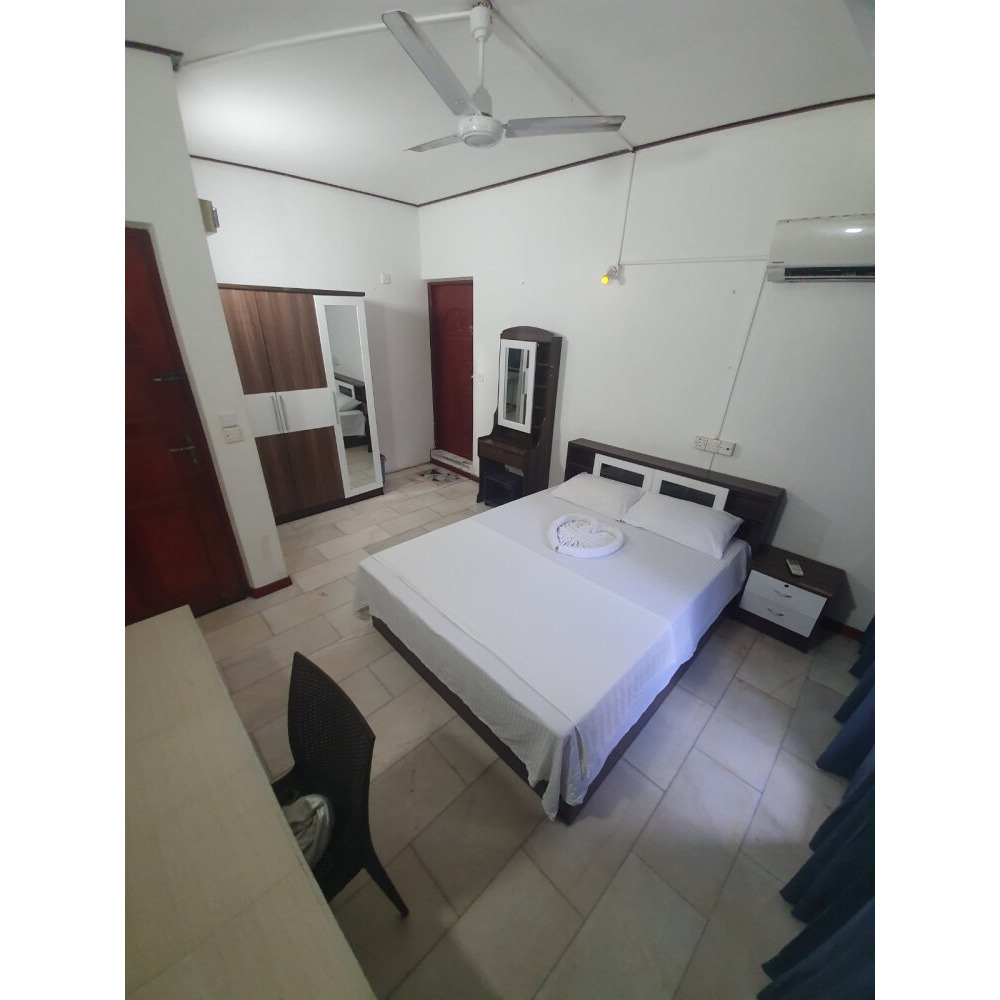 ATHAMA INN Room For Daily & Monthly Rent — Malé — Galolhu