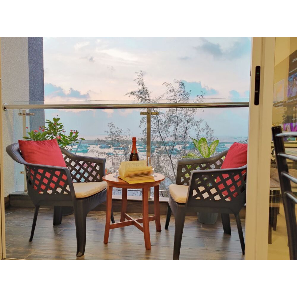 Xpats Only - 2 bedroom Fully furnished Apartment — Hulhumalé