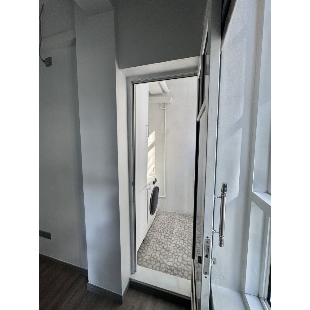Luxury, Newly Renovated 4-double bedroom Apartment in Male, Call — Malé — Machchangolhi