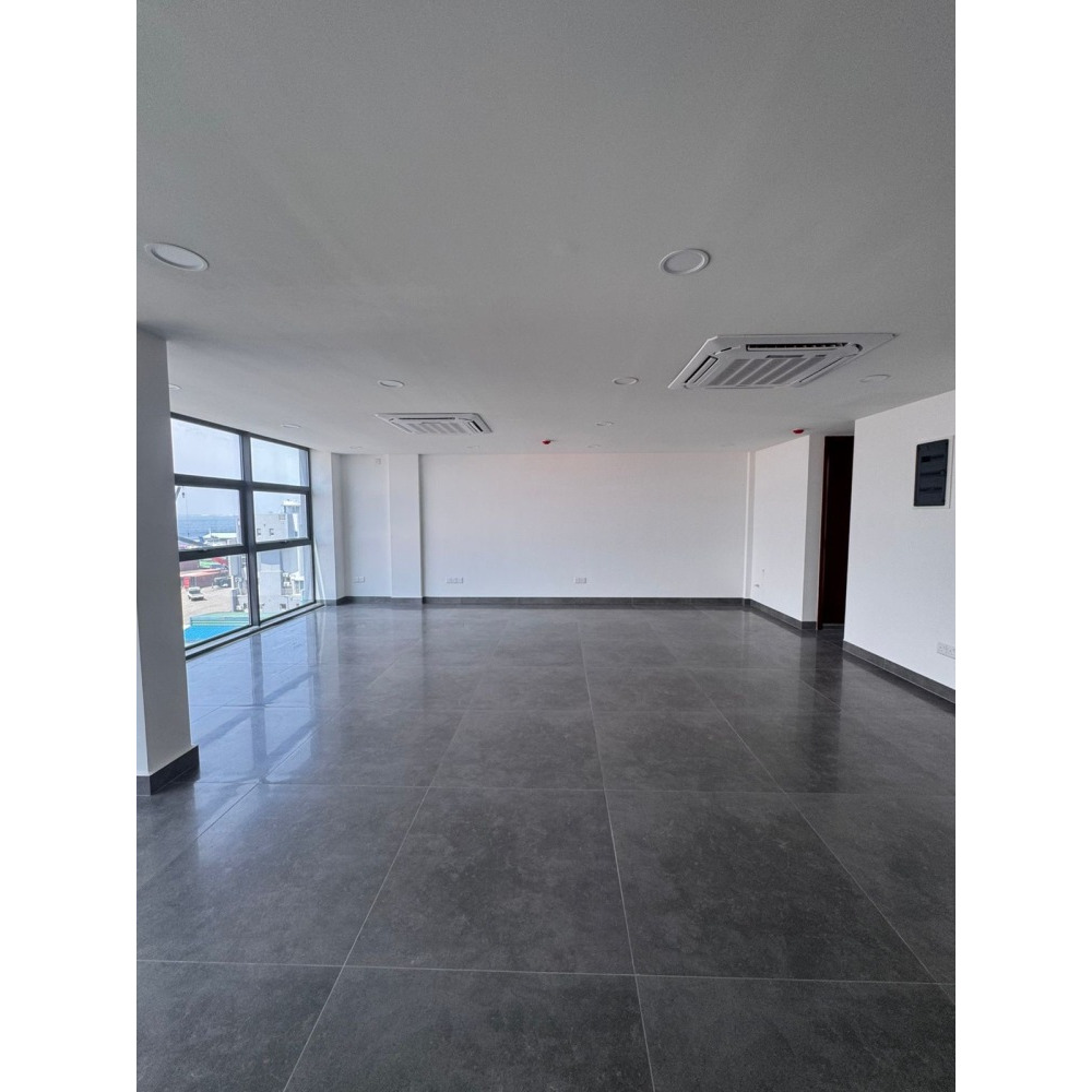Office Space in Comercial Building (3rd Floor) — Malé — Maafannu