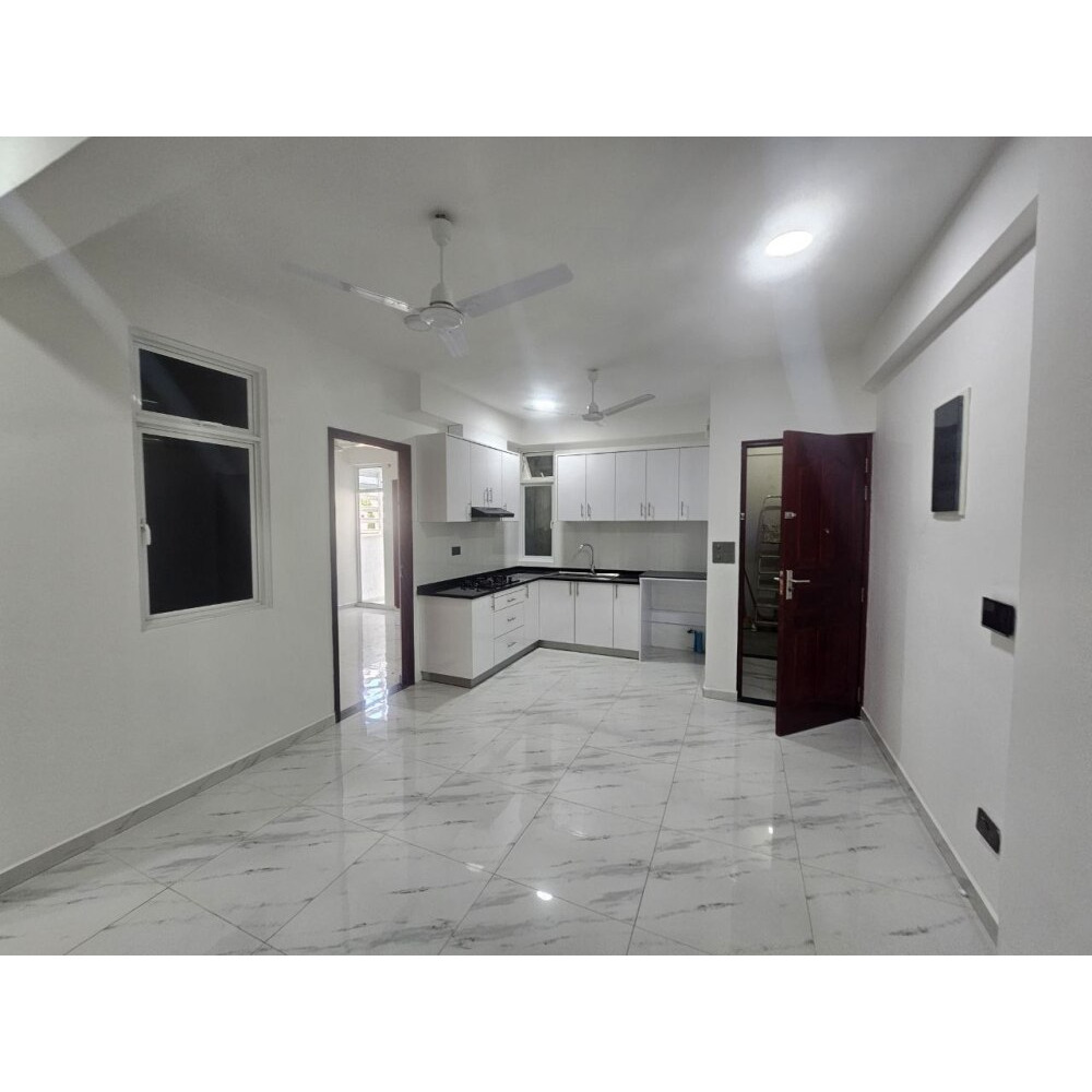 3 bedroom apartment 24000 — Malé — Henveiru