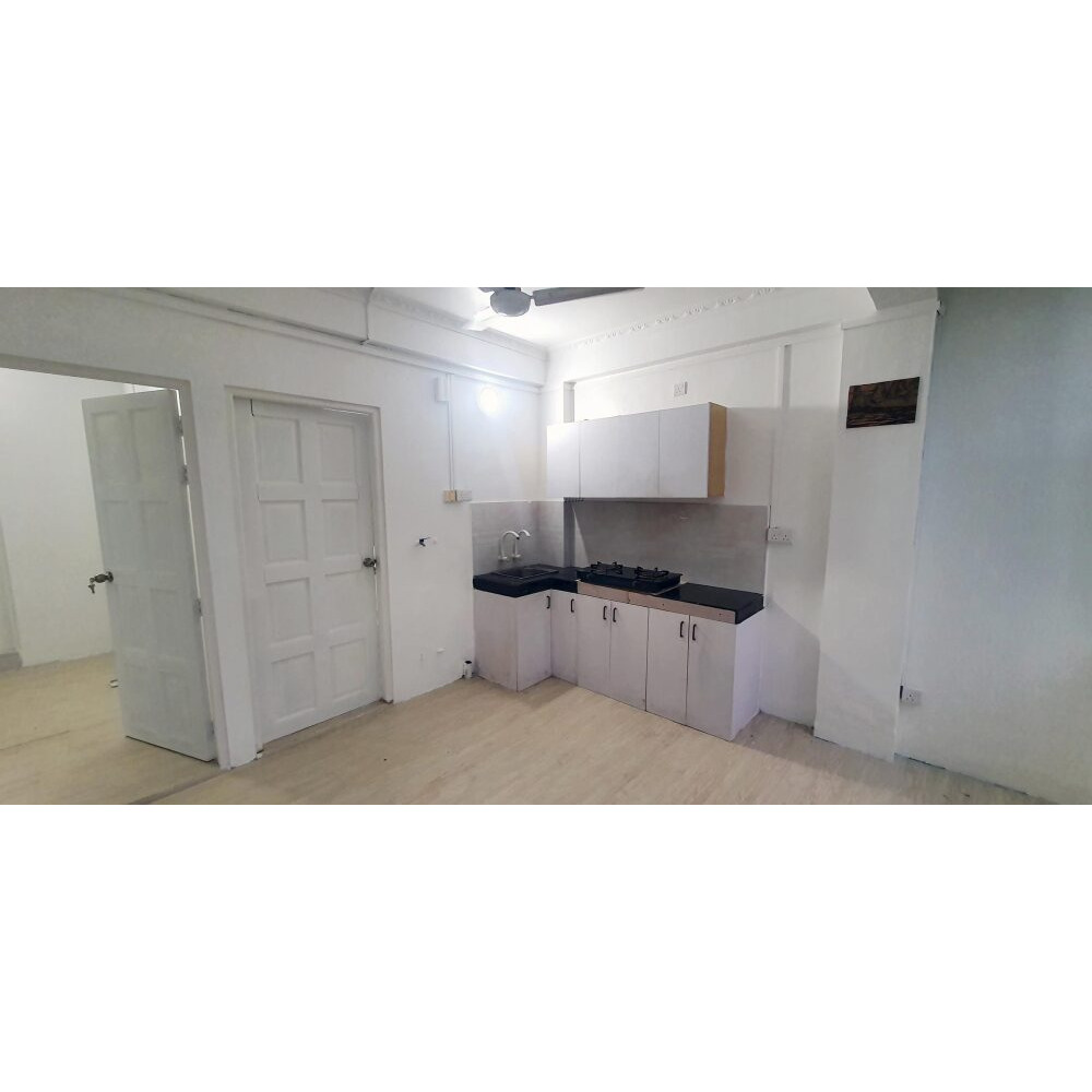 2-Bedroom Apartment in Henveiru for Rent, Monthly MVR 14,000 — Malé — Henveiru