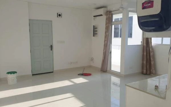 3 rooms Apartment with attached toilets — Malé — Maafannu
