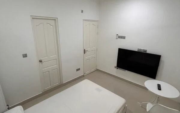 Semi Furnished One Room MVR 8500 — Malé — Henveiru