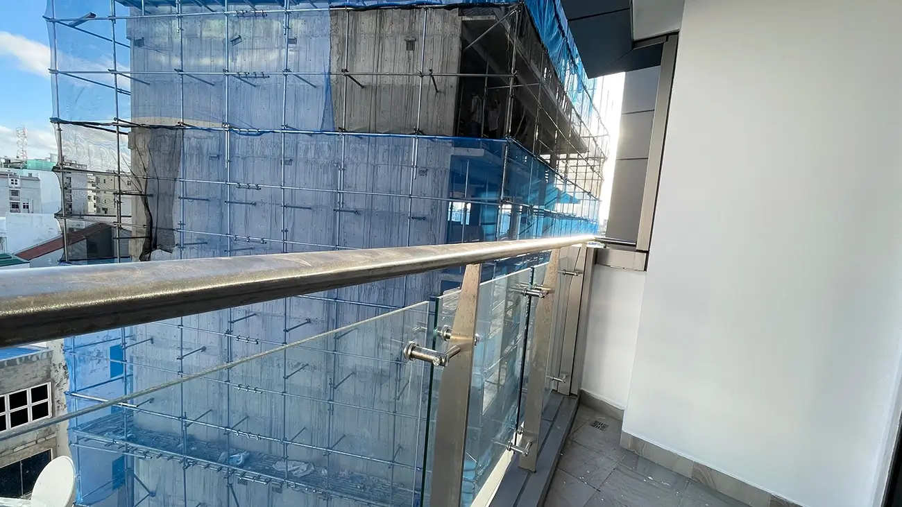 Unfurnished 2 BR for Rent (ML 250) — Manaage Residence