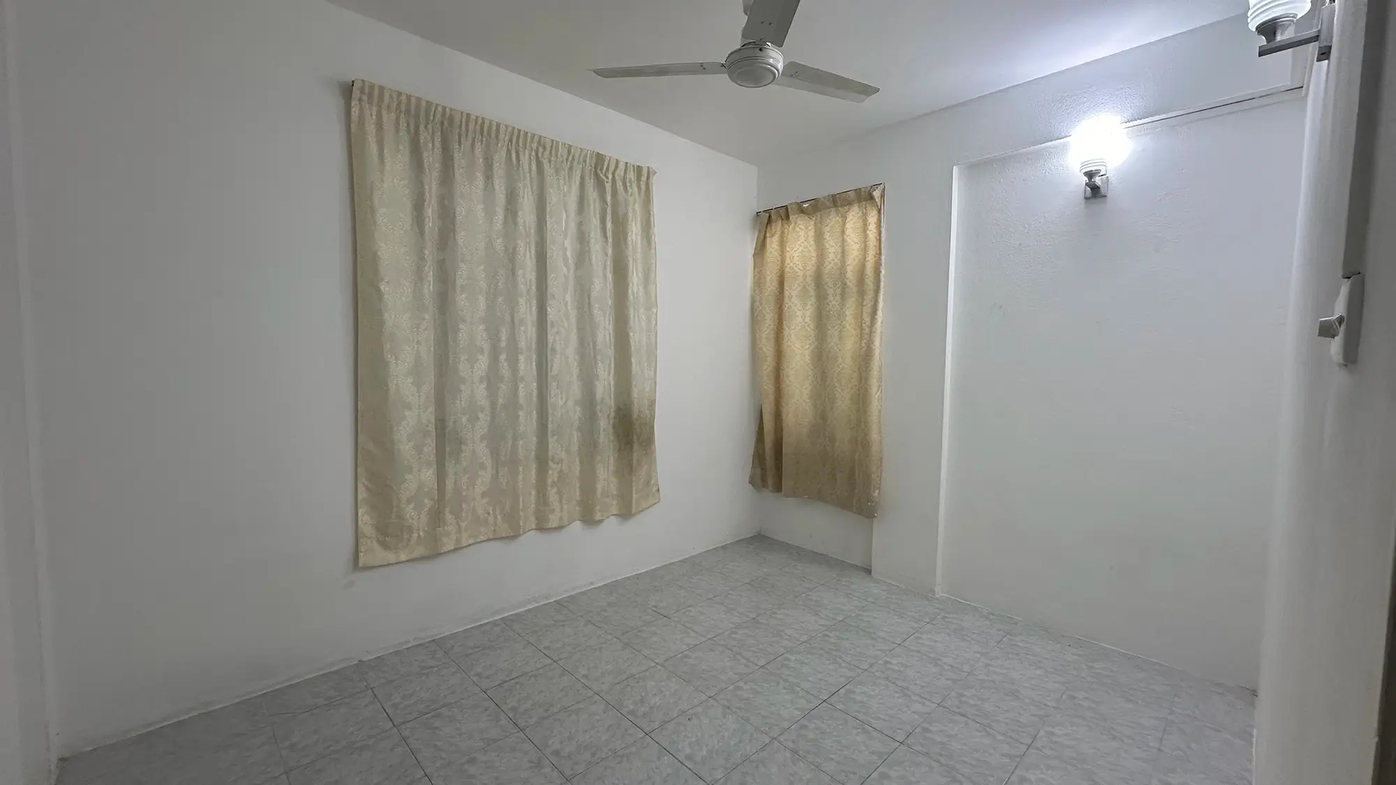 Unfurnished 5 Storey building for Sale (ML 106S) — Kulhidhoshu Magu