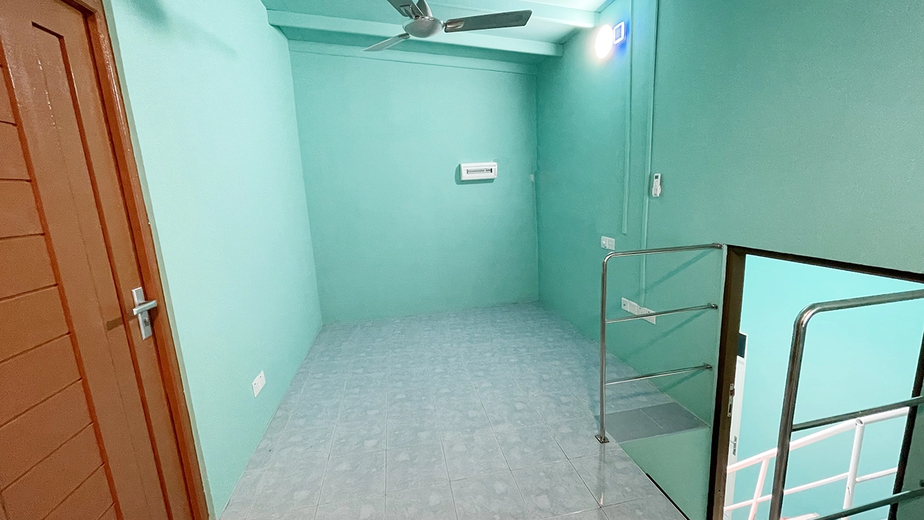 Unfurnished 2 BR for Rent (ML 200) — Anoana Goalhi