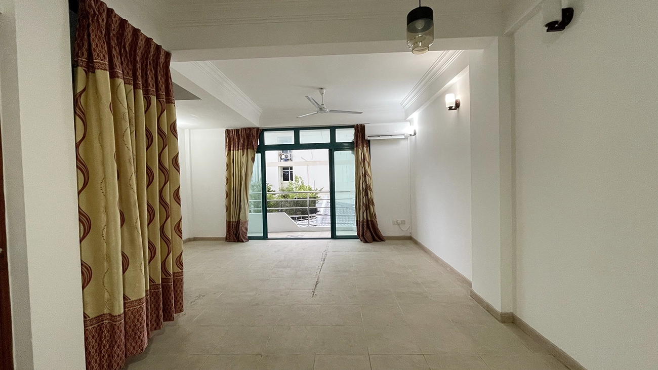 Unfurnished 6 BR Residence for Rent (ML 229) — Dhanburuh Magu