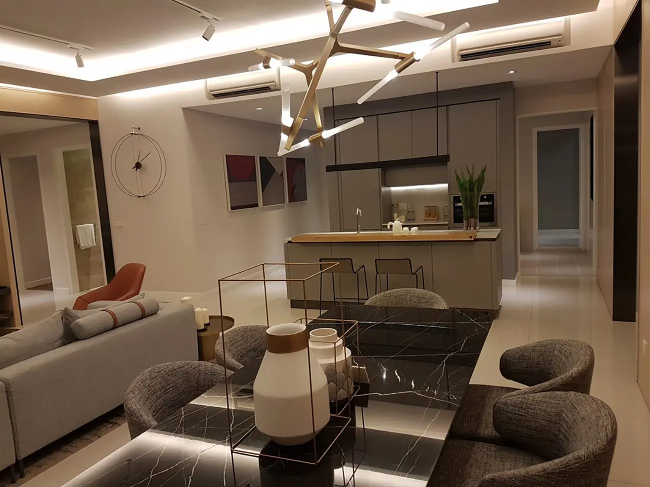 Semi Furnished 4+1 BR for Sale (O-105S) — Setia Sky Seputeh Sales Galleria