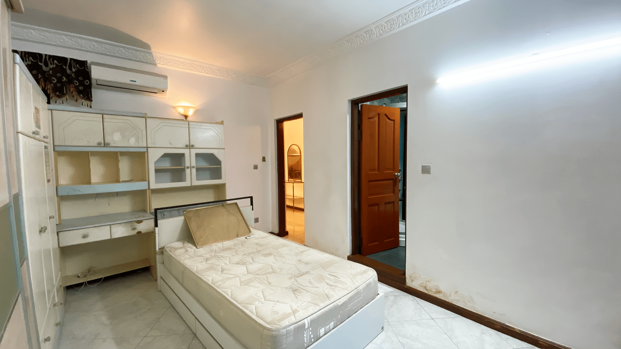 Semi Furnished 4 BR Residence for Rent (ML 135) — Fiyaathoshi Magu