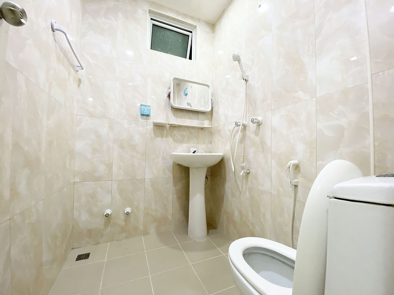 Unfurnished 3 BHK for Rent (ML 122) — Saharaa Magu