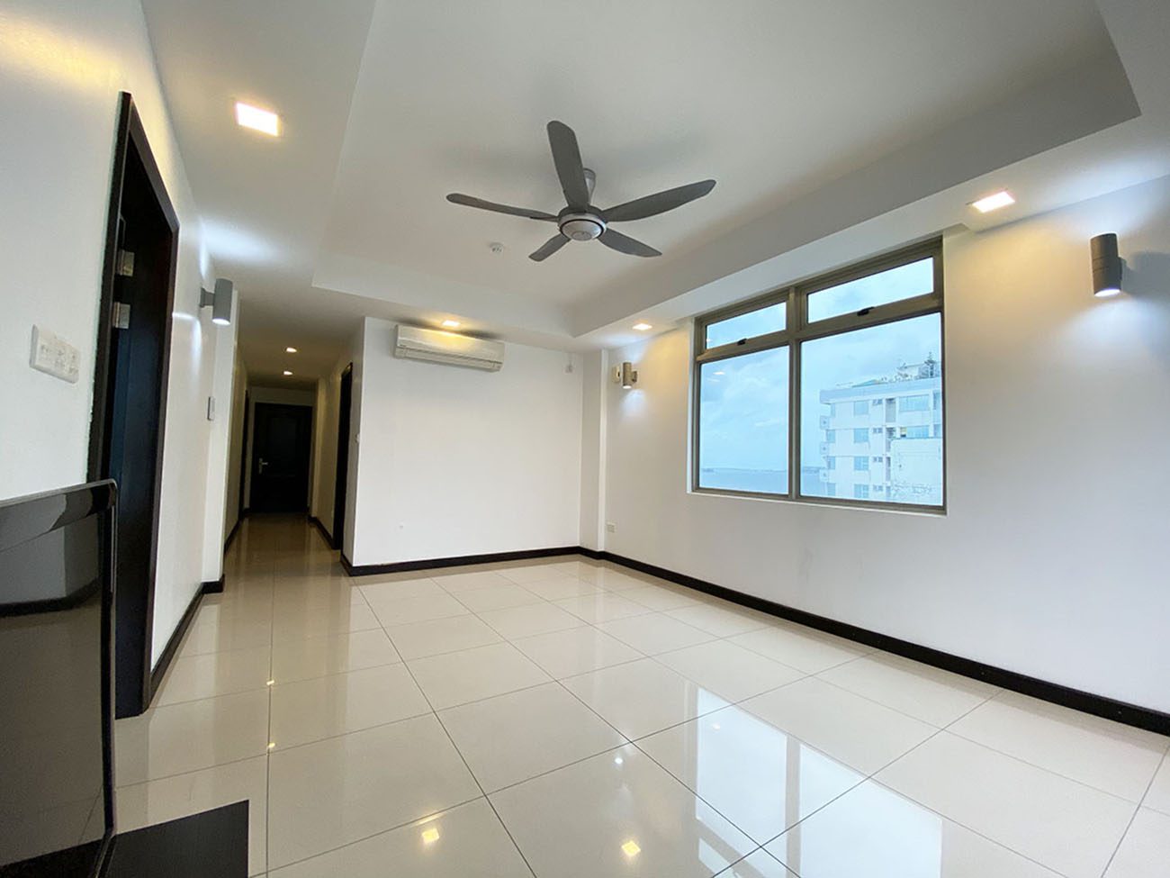 Semi Furnished 2+1 BR for Rent (ML 125) — Huravee Hingun