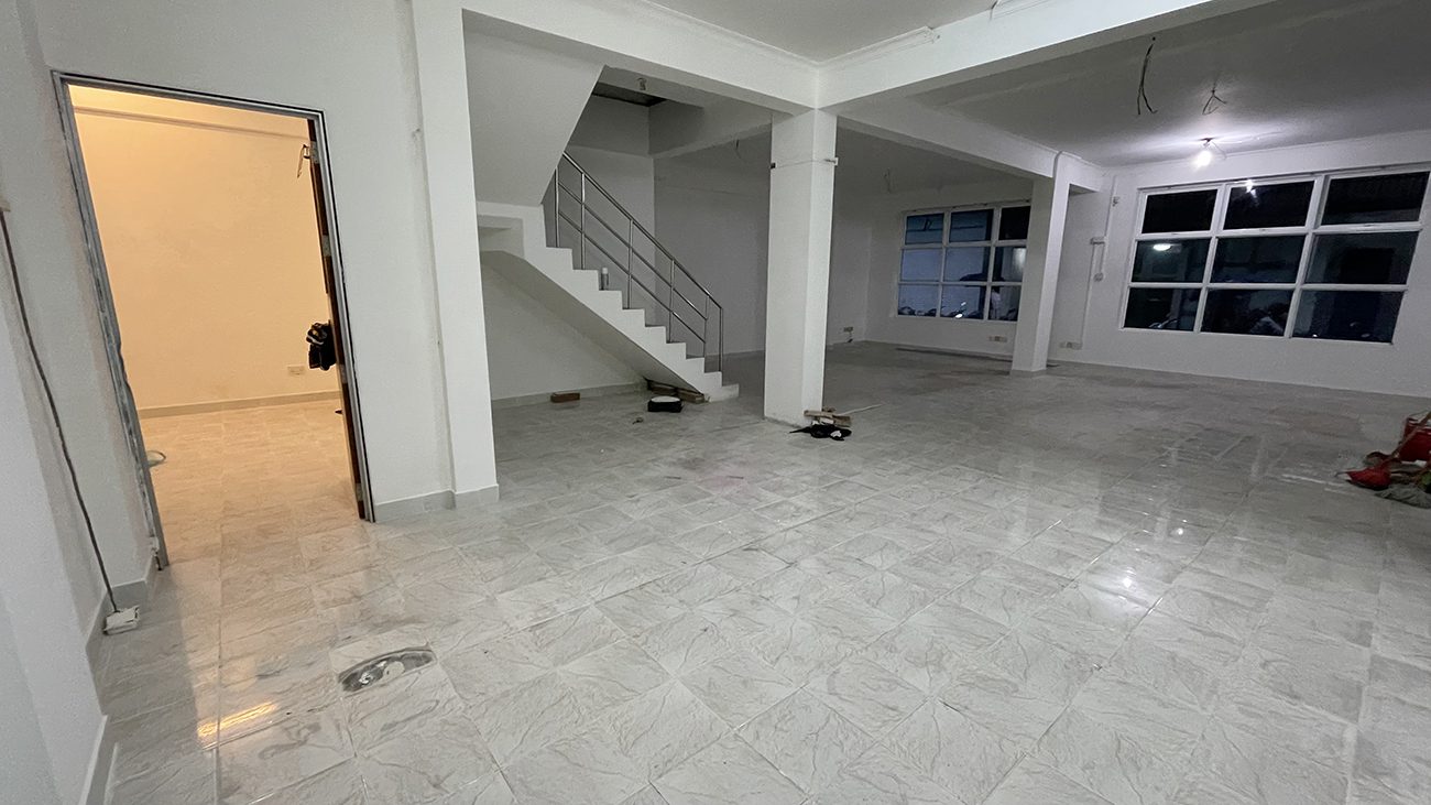 Commercial Space for Rent (ML 160) — Handhuvaree Hingun