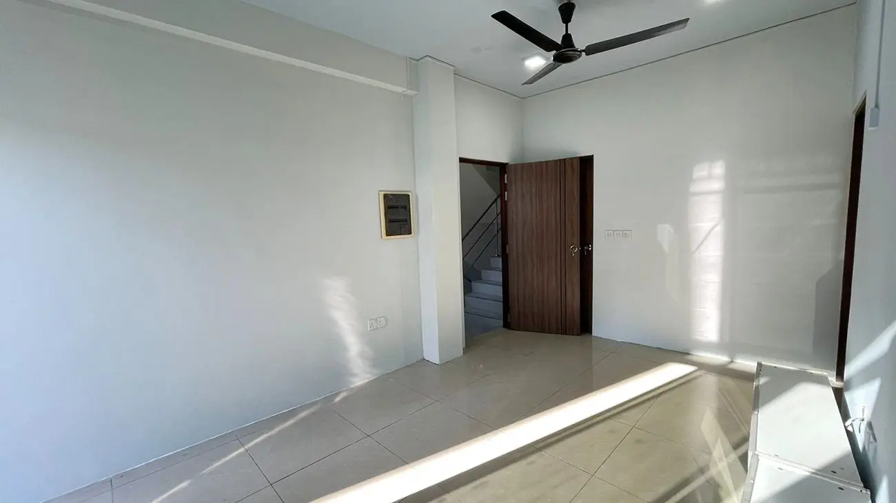 Unfurnished 2 BR for Rent (VL 101) — Villimale'