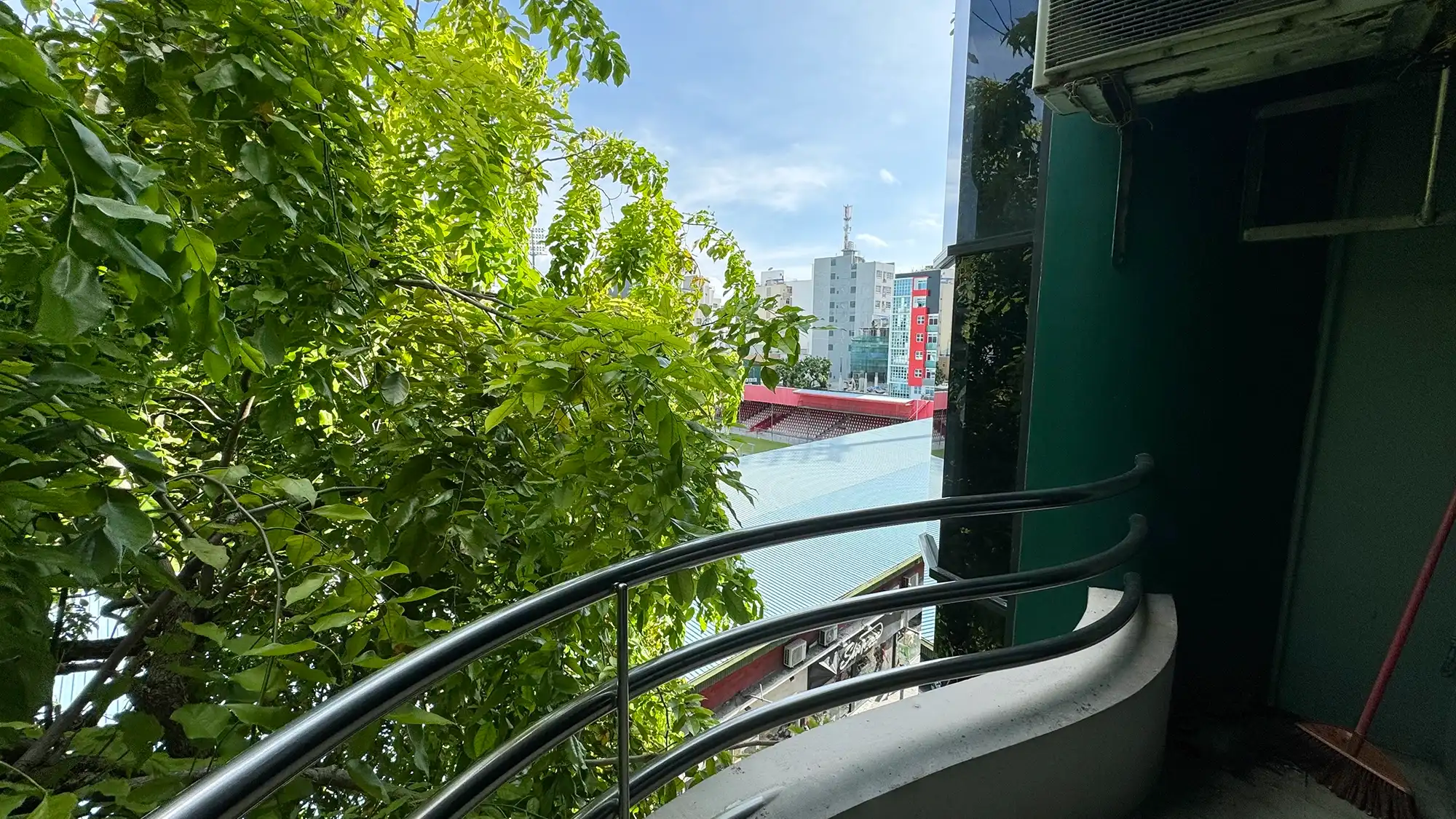Semi Furnished 3+1 BR for Rent (ML 270) — Majeedhee Magu