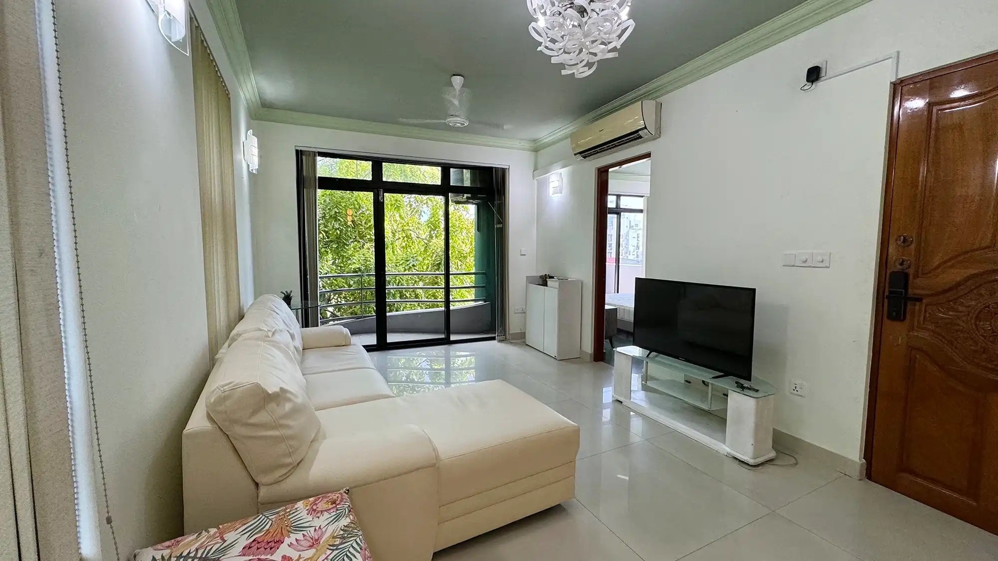 Semi Furnished 3+1 BR for Rent (ML 270) — Majeedhee Magu