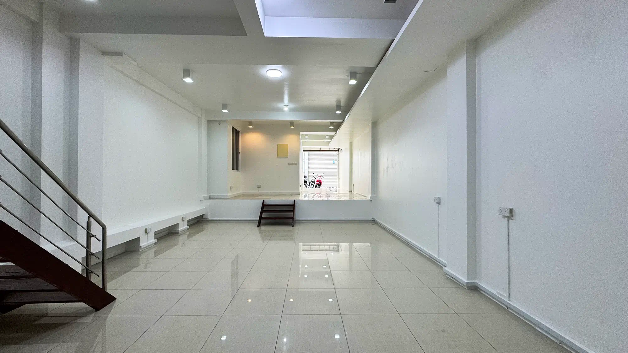 Commercial Space for Rent (ML 306) — Koaru Kendi Magu